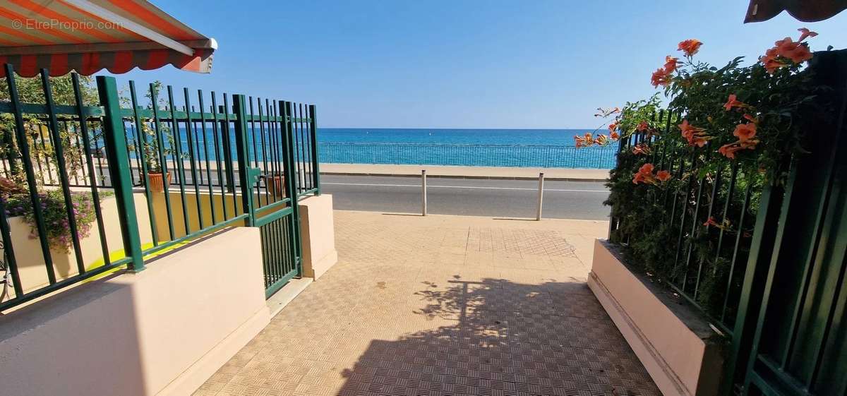 Appartement à MENTON