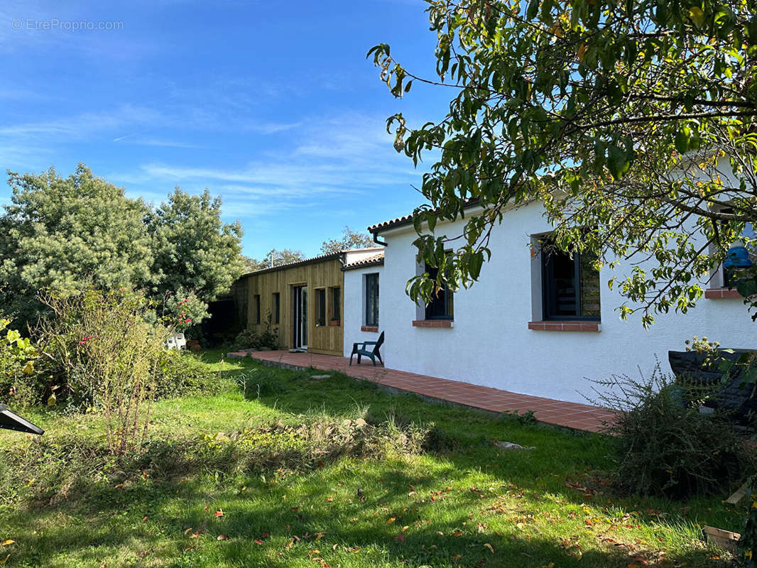 Maison à TALMONT-SAINT-HILAIRE