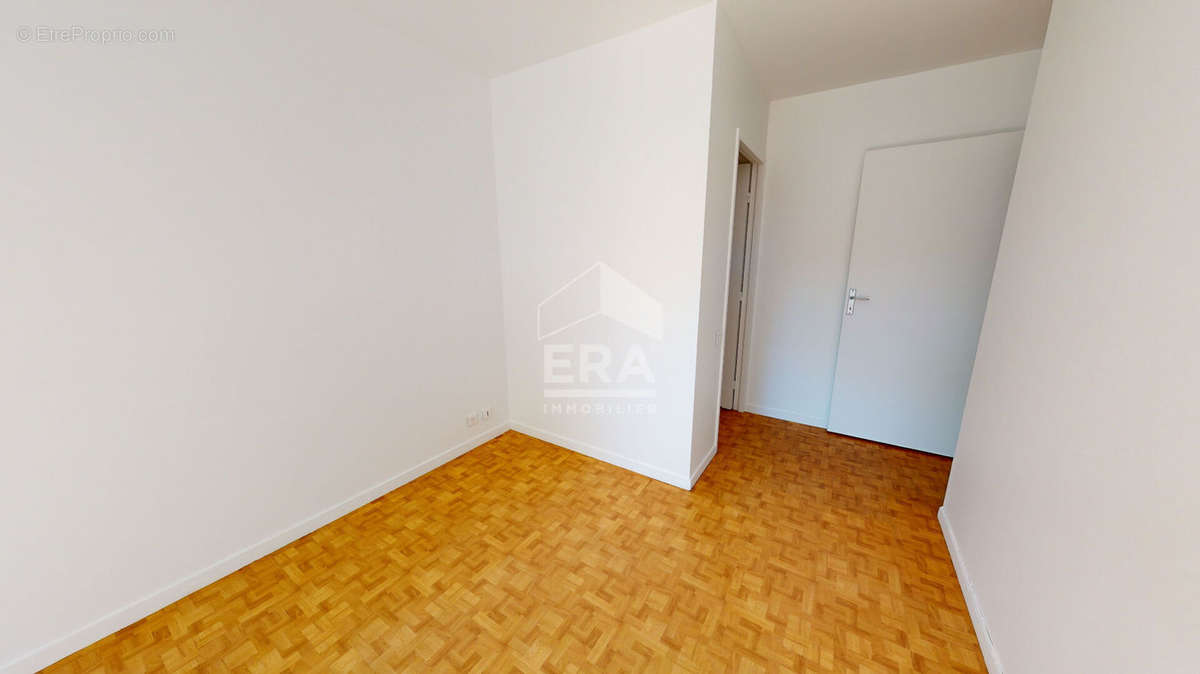 Appartement à PARIS-19E