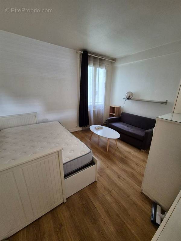 Appartement à LEVALLOIS-PERRET