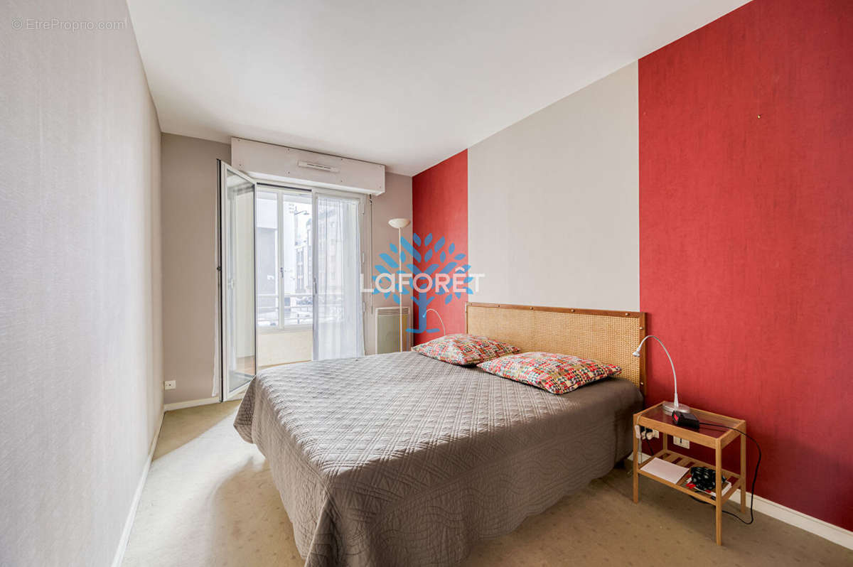 Appartement à PARIS-20E