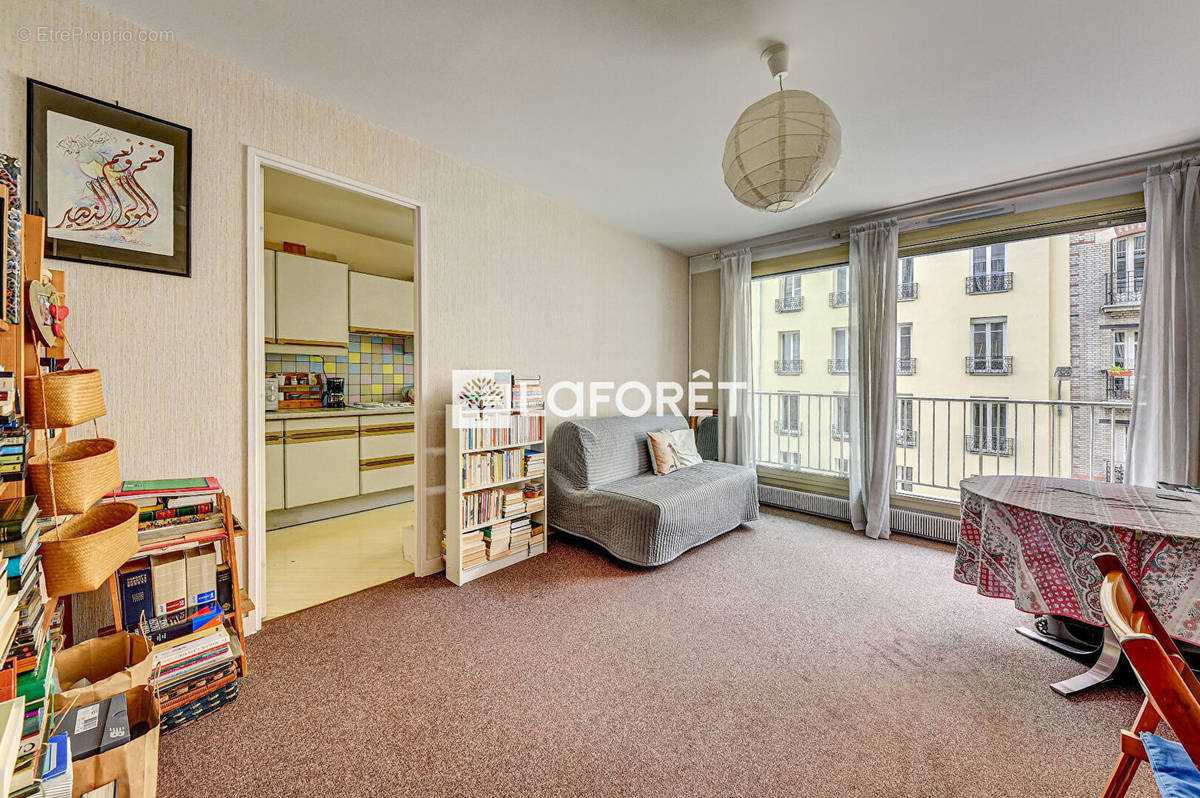 Appartement à PARIS-11E