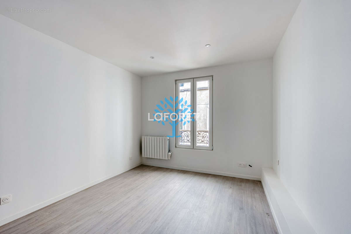 Appartement à PARIS-11E