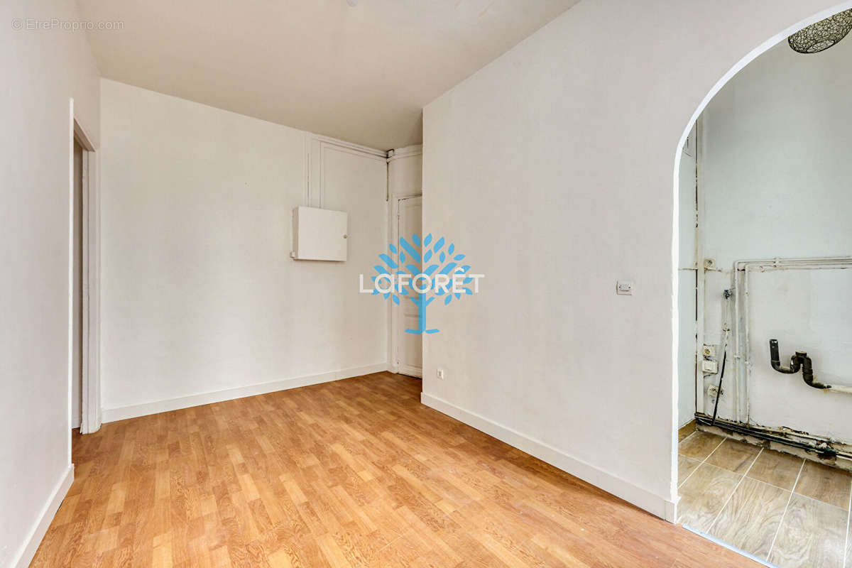 Appartement à PARIS-20E