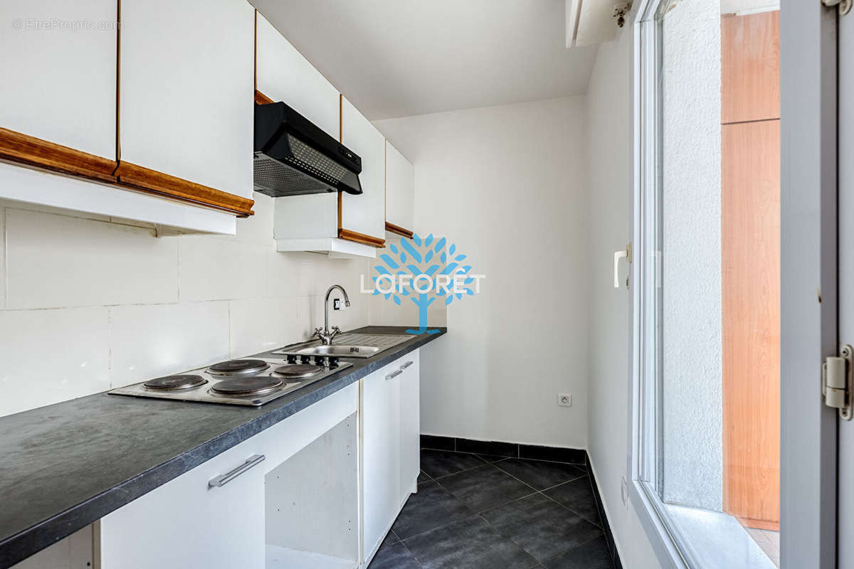 Appartement à PARIS-20E