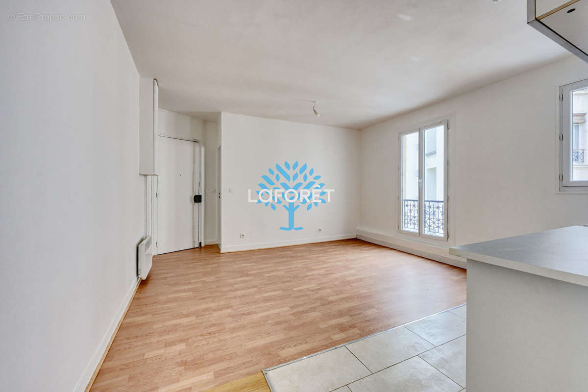 Appartement à PARIS-20E