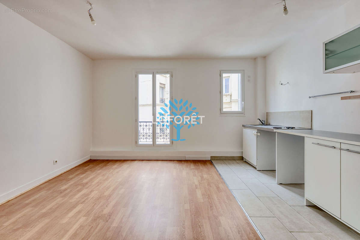 Appartement à PARIS-20E