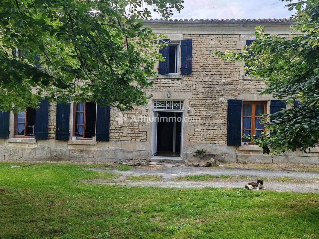 Maison à AULNAY