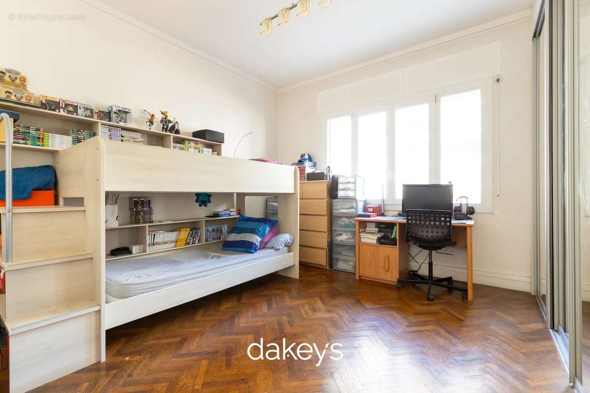 Appartement à MARSEILLE-8E