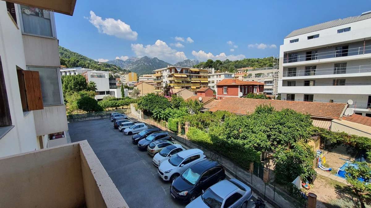 Appartement à ROQUEBRUNE-CAP-MARTIN