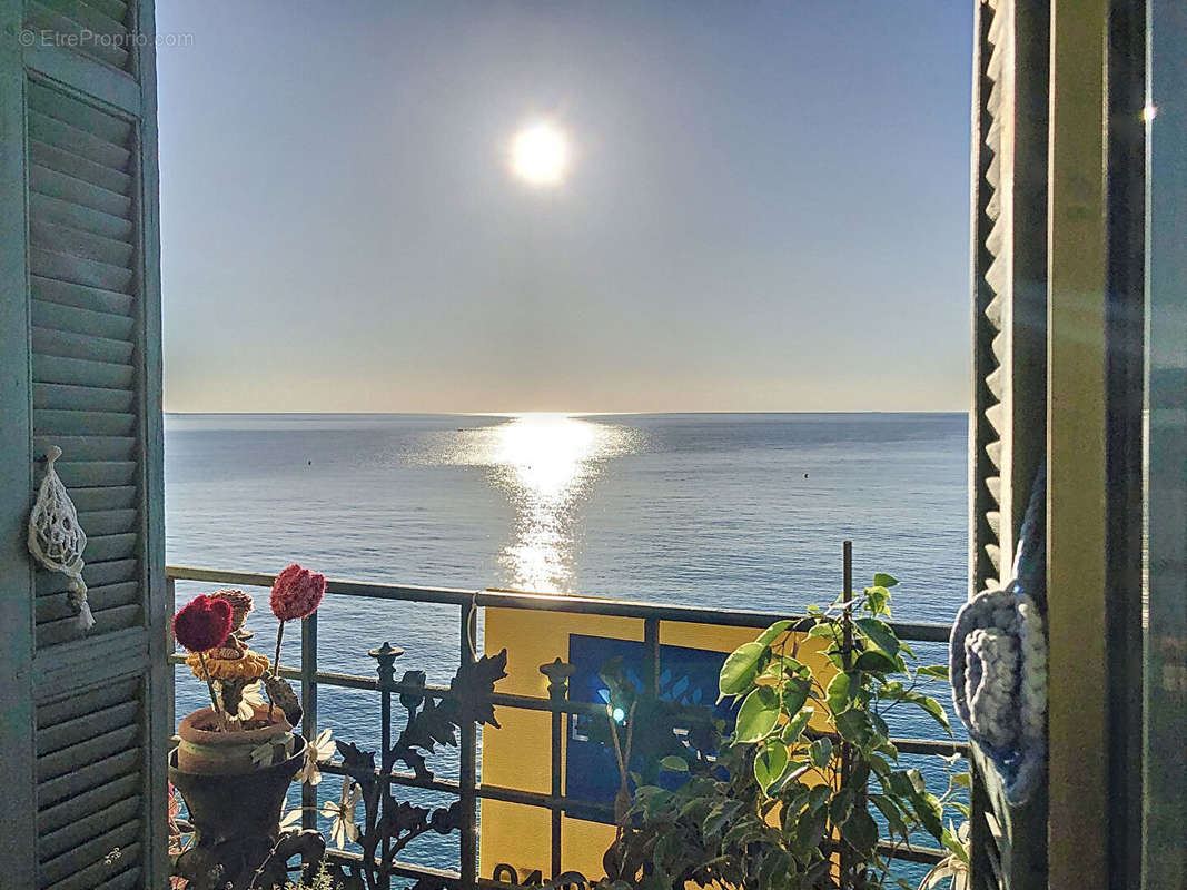 Appartement à MENTON