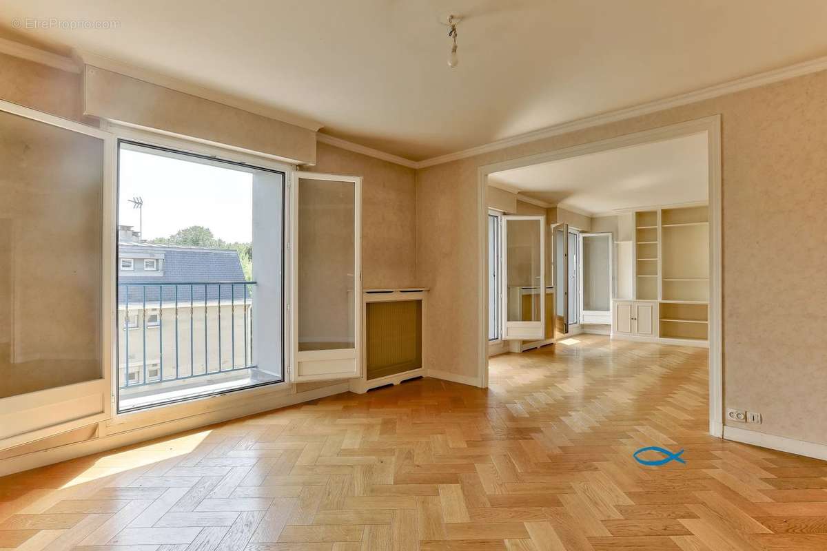 Appartement à VERSAILLES