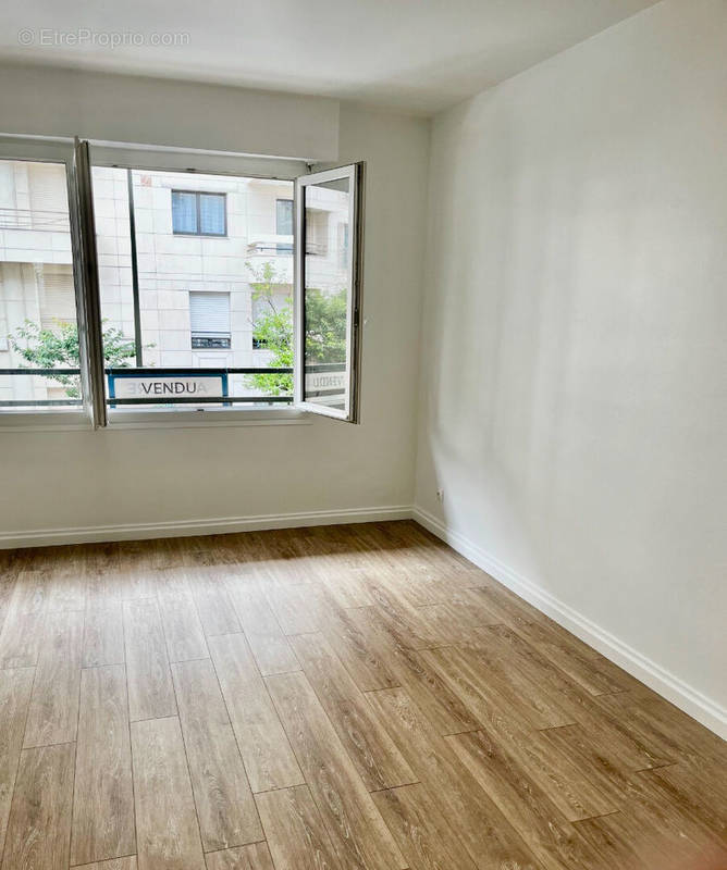 Appartement à LEVALLOIS-PERRET