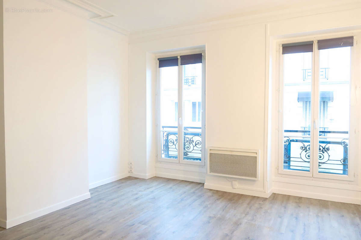 Appartement à SURESNES