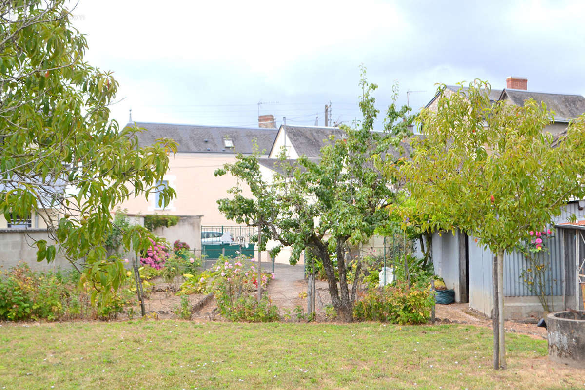 Maison à CHATELLERAULT