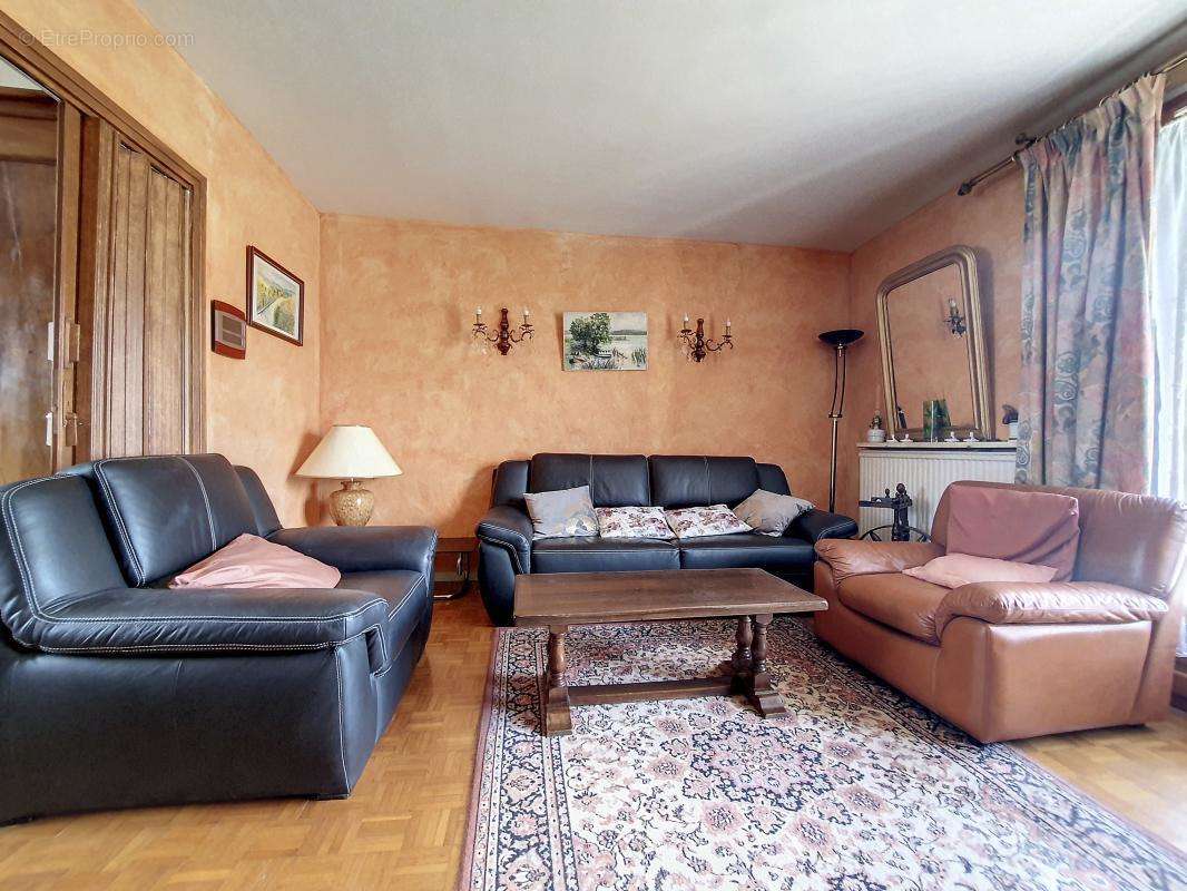 Appartement à SAINTE-COLOMBE