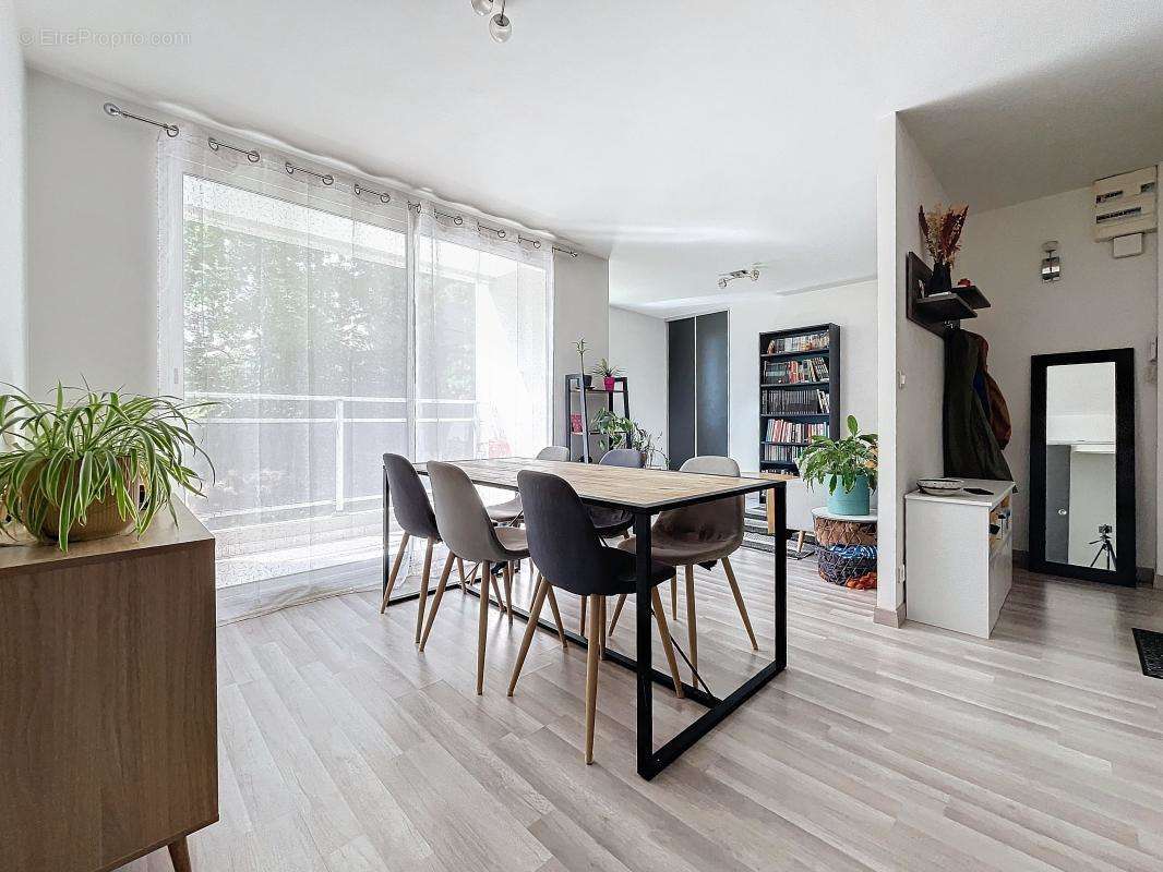 Appartement à LYON-5E