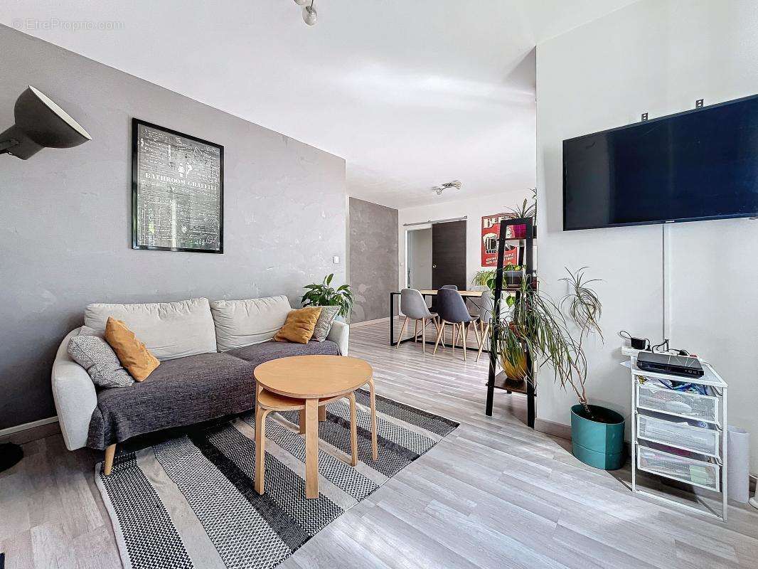 Appartement à LYON-5E