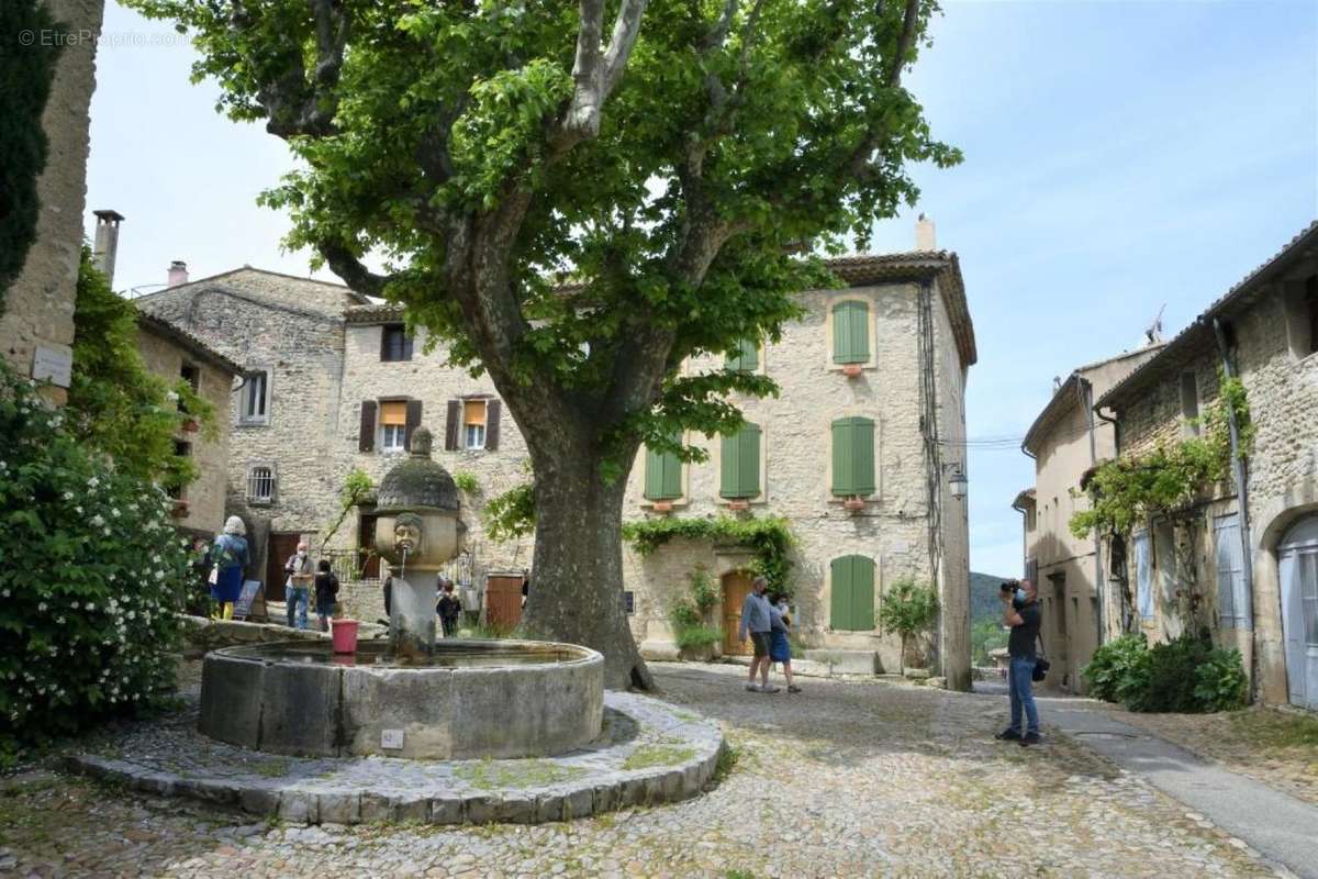 Terrain à VIVIERS