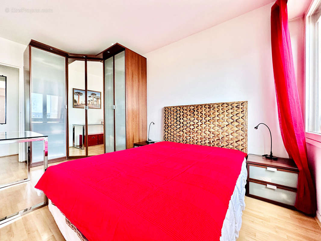 Appartement à IVRY-SUR-SEINE