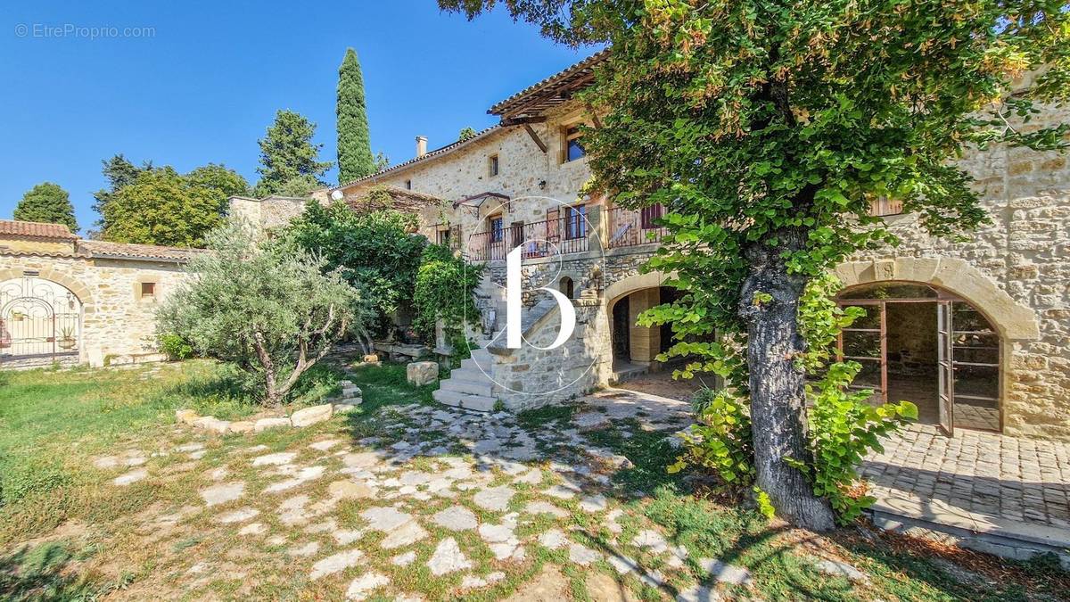 Maison à UZES