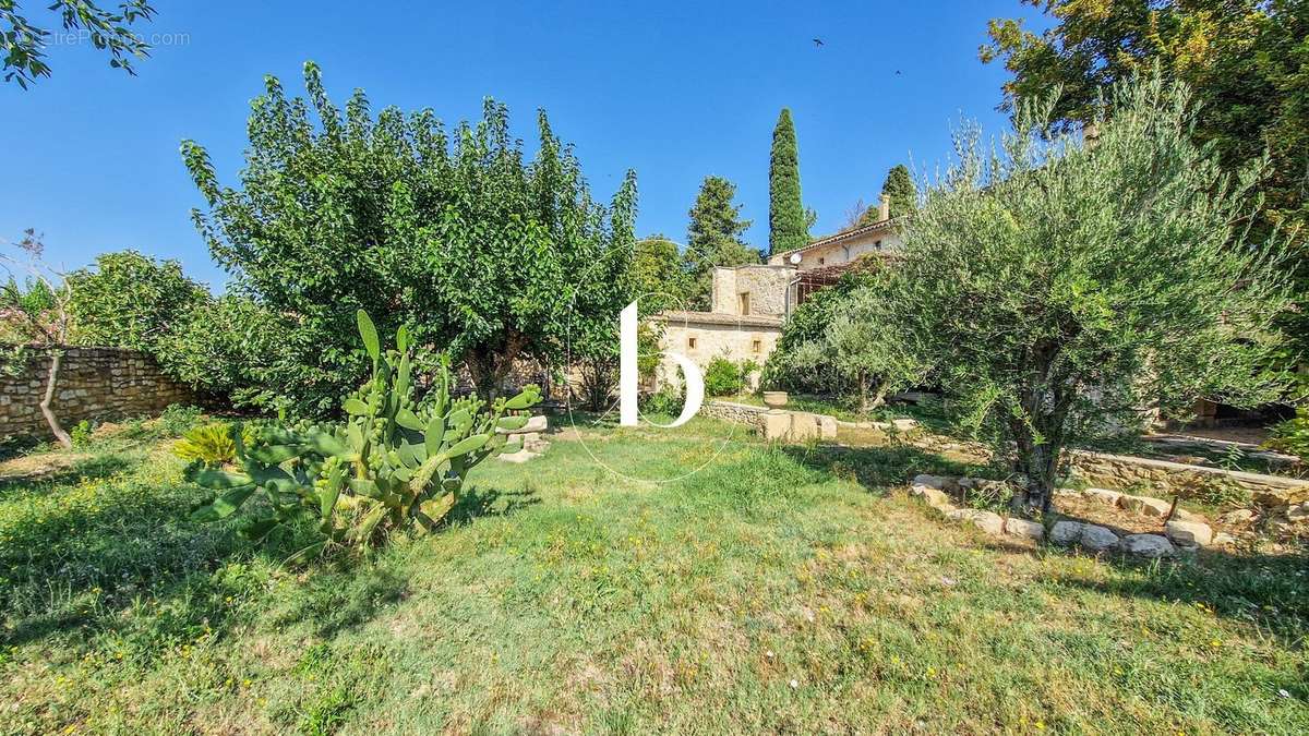 Maison à UZES