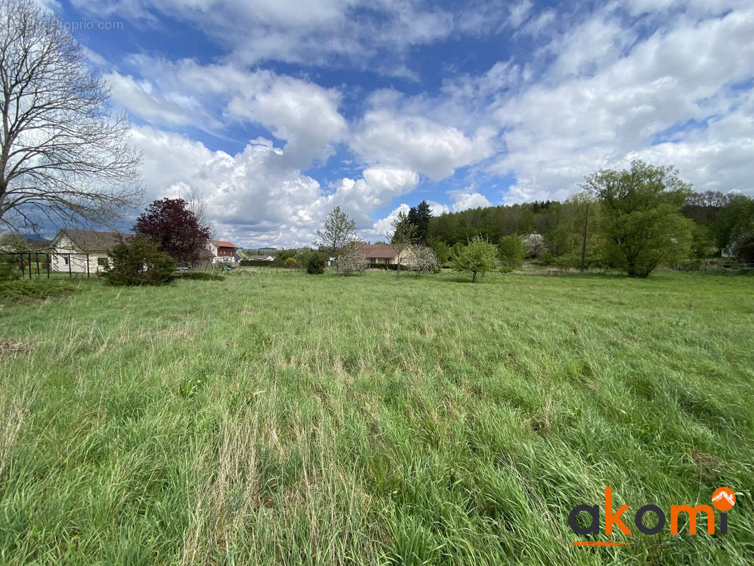 Terrain à SAINT-LEONARD