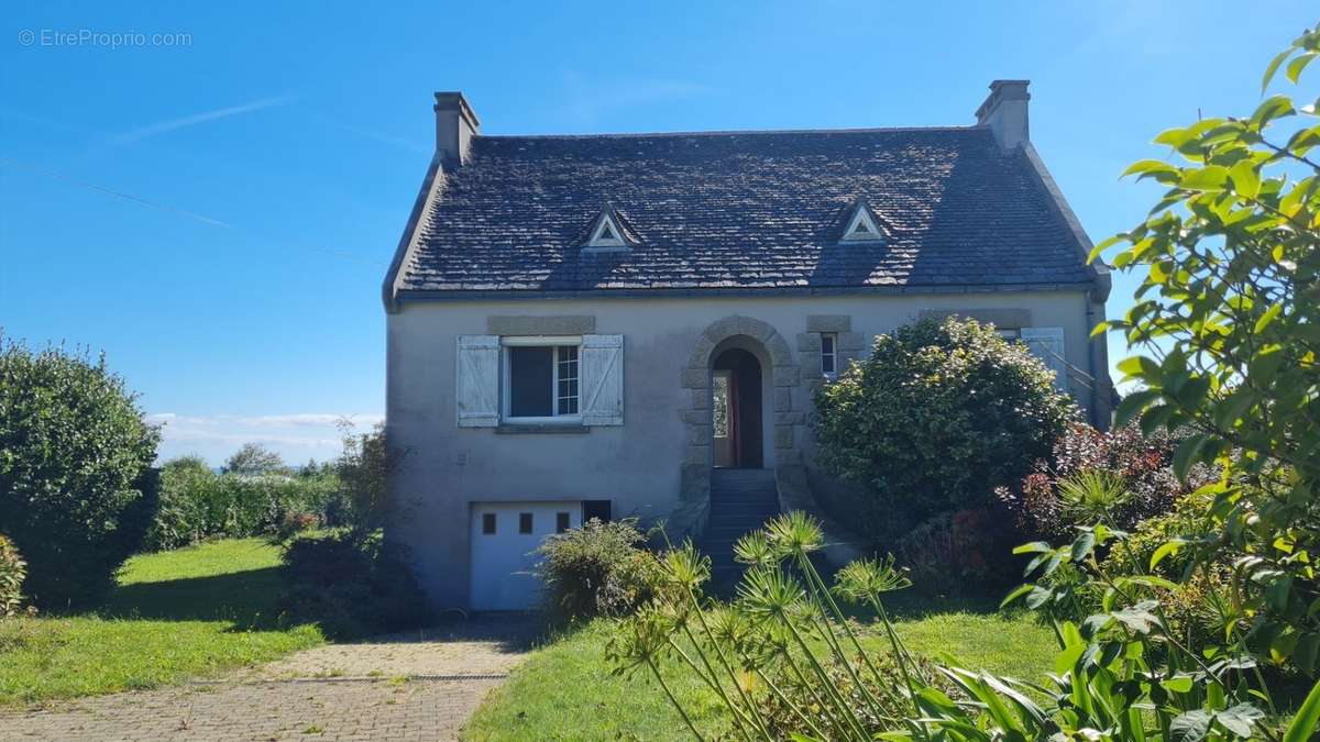 Maison à CROZON