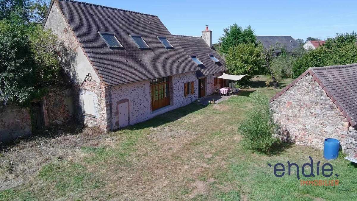 Maison à VESDUN