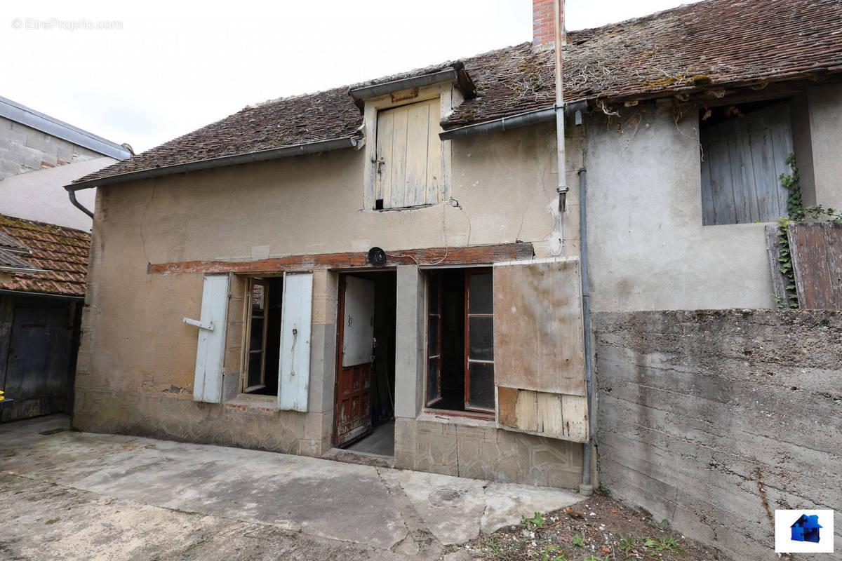 Maison à CHATILLON-COLIGNY