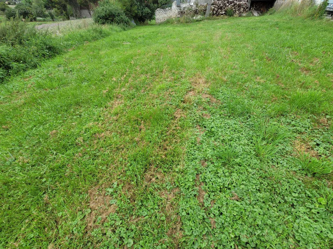 Terrain à BOUQUEVAL