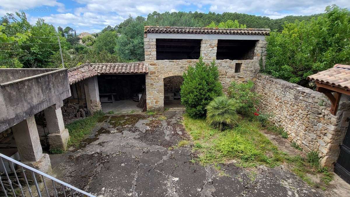 Maison à LAURAC-EN-VIVARAIS