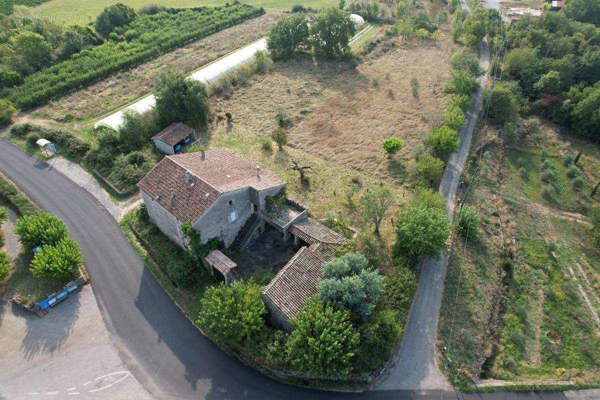 Maison à LAURAC-EN-VIVARAIS