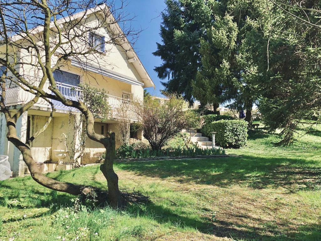 Maison à CHAMPAGNE-AU-MONT-D&#039;OR