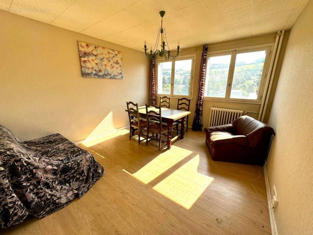 Appartement à AURILLAC