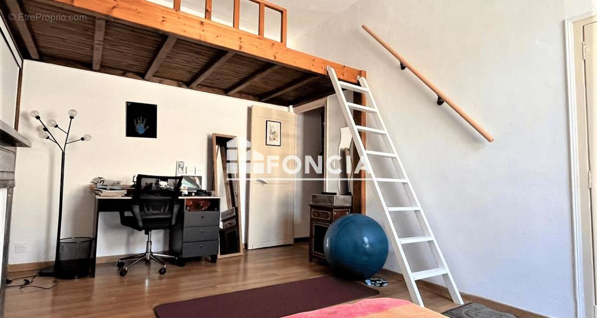 Appartement à BEZIERS