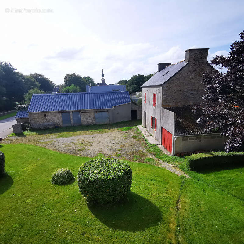 Maison à KERSAINT-PLABENNEC