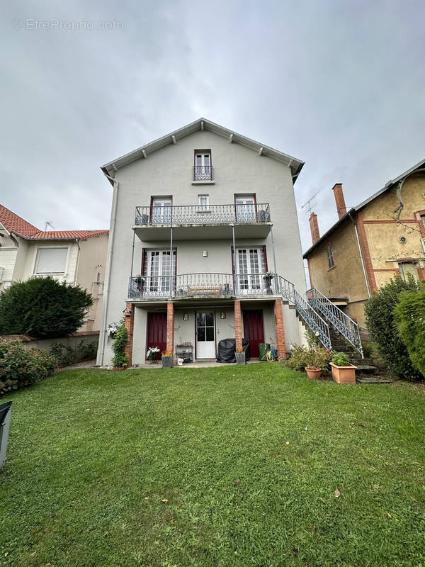 Maison à BELLERIVE-SUR-ALLIER