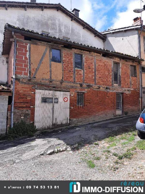 Parking à GIMONT