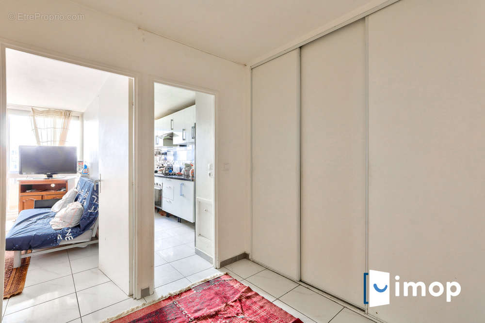 Appartement à AUBERVILLIERS