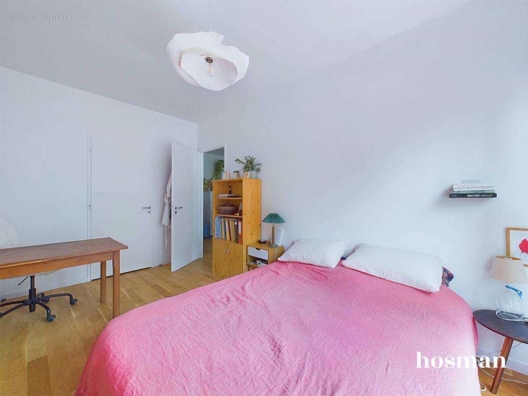 Appartement à PARIS-19E