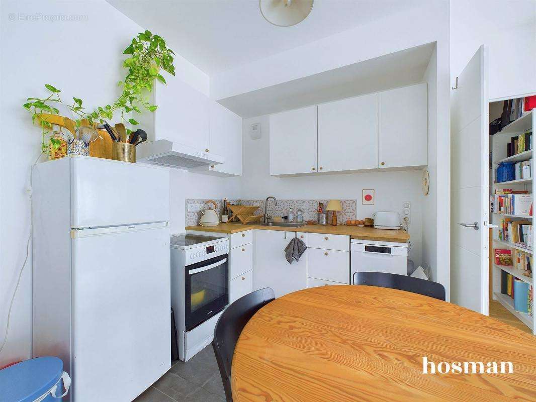 Appartement à PARIS-19E