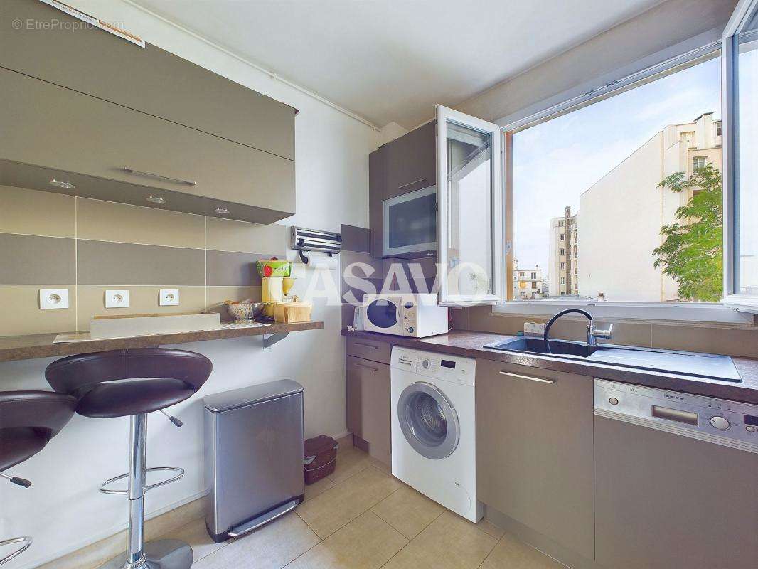 Appartement à ISSY-LES-MOULINEAUX