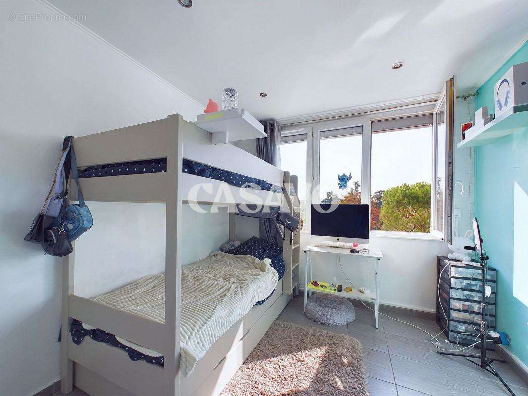 Appartement à LYON-5E