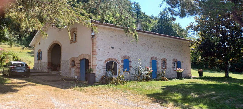 Maison à LAUZERTE