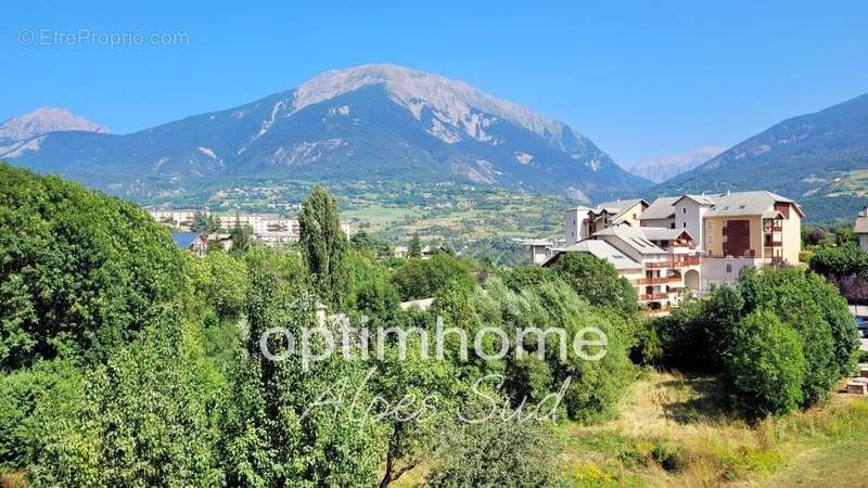 Appartement à EMBRUN