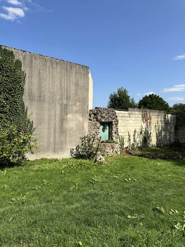 Maison à LE CHATELET-EN-BRIE