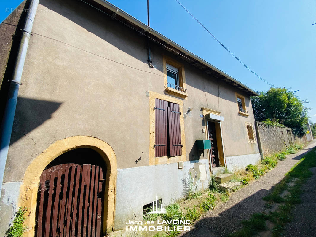 Maison à NOVEANT-SUR-MOSELLE