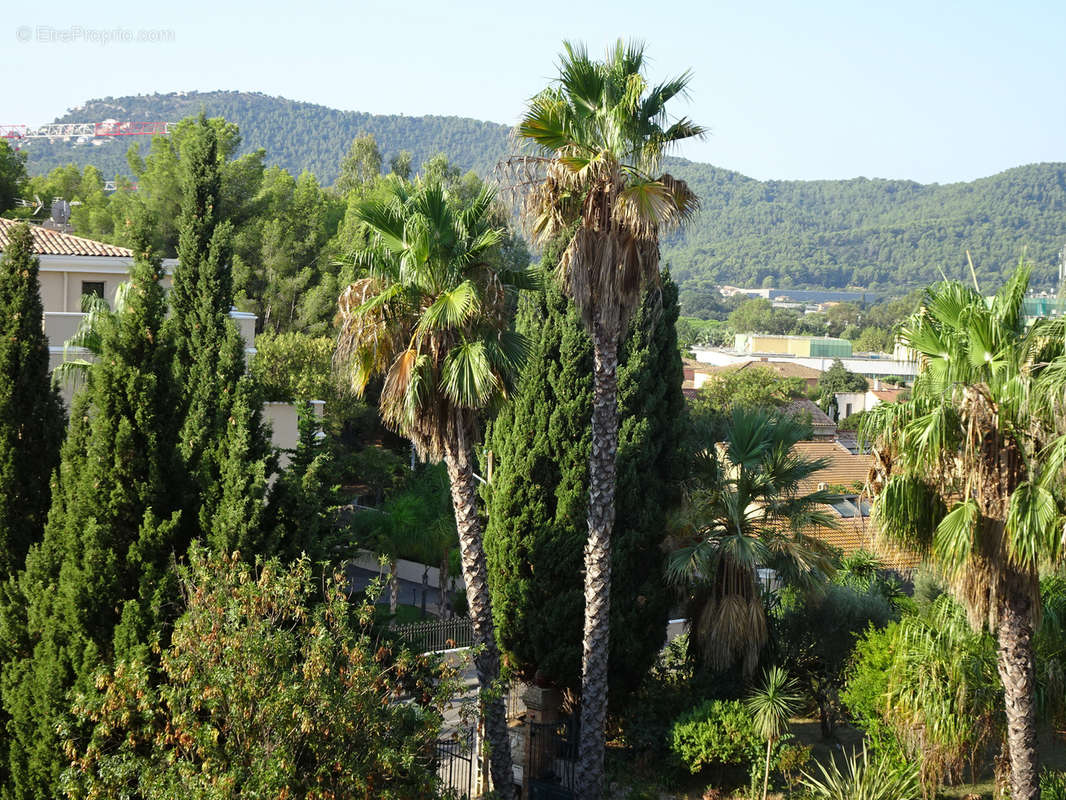 Appartement à HYERES