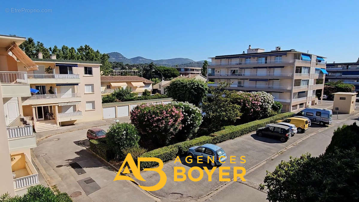 Appartement à SIX-FOURS-LES-PLAGES